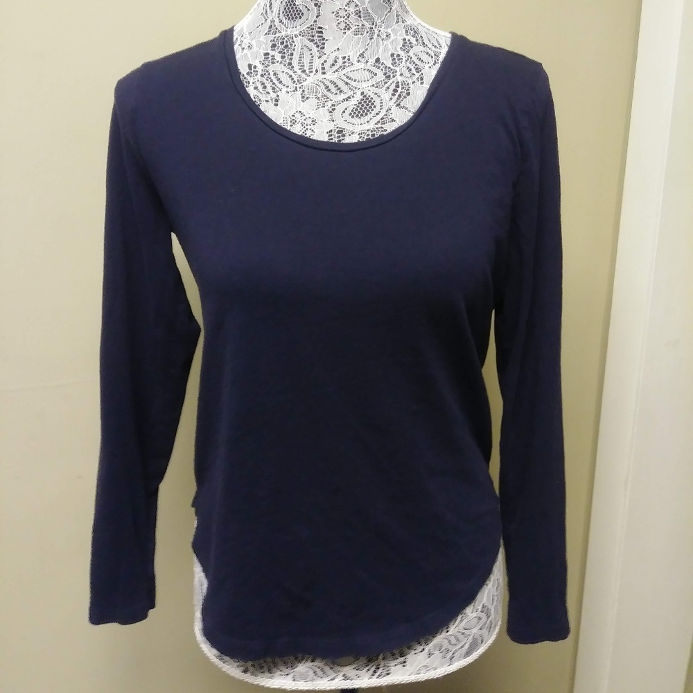 Ann Taylor Comfy Long Sleeve Tee Size Medium